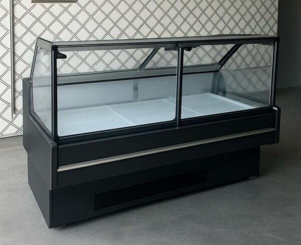 Vitrina Cupula Recta Alzable 2.0 M
